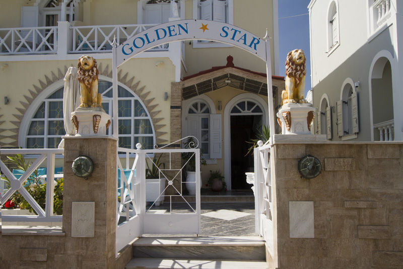 Готель Golden Star Фіра Екстер'єр фото